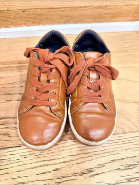 Kenneth Cole Reaction Brown Sneakers size 13